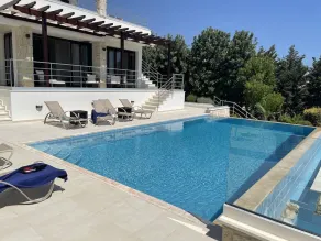 Villa Aphrodite Hills con Infinity Pool, Vistas al mar, golf y tenis - Image 5