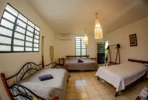 LAKEFRONT BUNGALOW WITH A/C, KITCHEN & BATHROOM, FOR UP TO 5PAX.  - Image 2