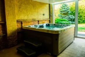 Secluded group gite with all comforts (pool, spa, sauna, summer kitchen)  - Image 4