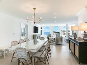 Beachfront Penthouse Condo - Image 4