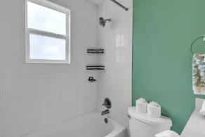 Relax and Unwind in the Heart of Fayetteville home - Image 4
