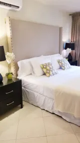 Modern Barbados lägenhet med WIFI, gå ut till poolen, steg från STRAND - Image 4