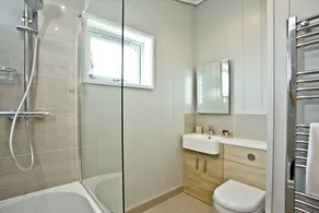 Perry Lodge, Strawberryfield Park - Hot Tub - Free Parking & WiFi - Image 2
