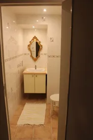 Wohnung in einem ruhigen Dorfhaus - Image 3