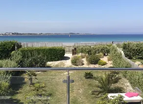 Architect-designed villa ⭐️ ⭐️⭐️⭐️⭐️face by the sea 6 pers🏄🏻‍♂️les feet in the sand - Image 5