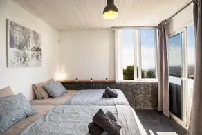 Holiday Apartment “Amanecer ” with Ocean and Mountain View, Terrace and Pools - Image 4