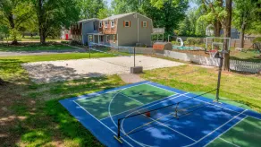Near Lake Norman, Pool, Hot Tub, Volleyball, Basketball, Pickleball, Putt Putt - Image 2