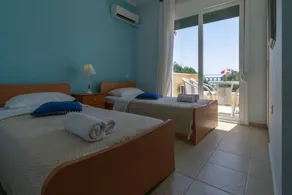 Oceanfront Private Villa in the heart of Corfu in Barbati - Image 3