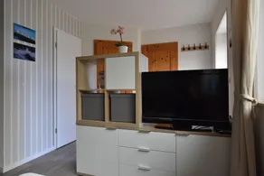 Peaceful Bungalow in Diedrichshagen near Baltic Sea - Image 3