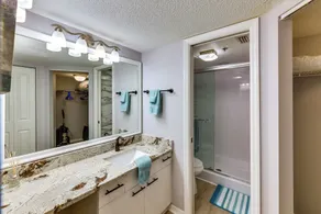 Walk to Beach: Home w/ Porch on Anna Maria Island! - Image 3