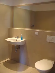 Casa vacanze con piscina esterna nel bosco - Image 4