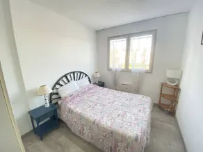 APPARTEMENT AVEC 2 CHAMBRES ENTRE CENTRE PORT ET PLAGE - Image 4