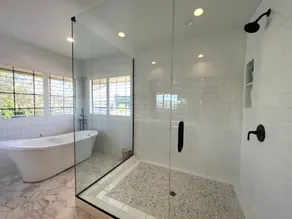 LAKEFRONT HOME- Spring Valley Lake - Hot Tub, Pool Table! - Image 3