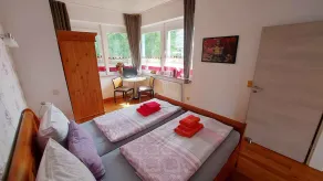 Holiday apartment for group accommodation on the Middle Rhine for up to 16 guests with Rhine view and sauna - Image 3