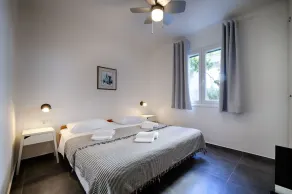 Apartments by the sea Komiza, Vis - 1151 - Image 3