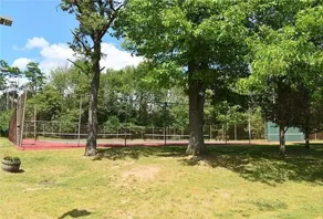 Quiet townhome between Canandaigua and Naples in the Finger Lakes - Image 5