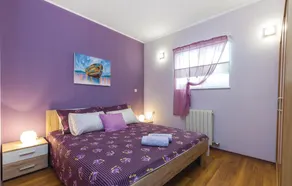 2 Bedroom Cozy Apartment In Krasica - Image 5