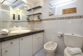 Bell Pineda seafront apartment - Image 3