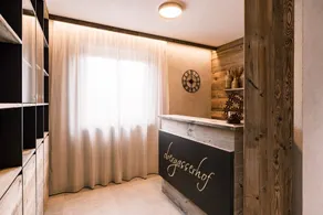 Apartamento 'Obergasserhof Gipfelstürmer' con vistas a la montaña, jardín y wifi - Image 4