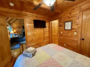 High On Helton - Hot Tub, Fisherman's Paradise on Helton Creek, Pool Table, WIFI, Fireplace - Image 5