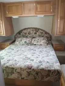 Private Camper / Near Summersville lake & Gauley river  , Great for rafters - Image 3