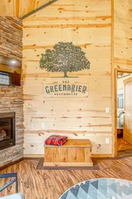 Luxury Treehouse Getaway just north of Nashville TN - Image 2