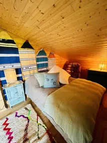 Genuine wooden chalet with spa and pool 10 minutes from the beaches of the Vendée - Image 4