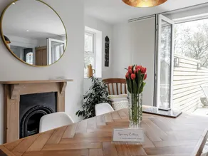 2 bedroom accommodation in Great Addington - Image 3