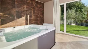 Affascinante Villa Grgo con piscina e mini wellness - Image 2