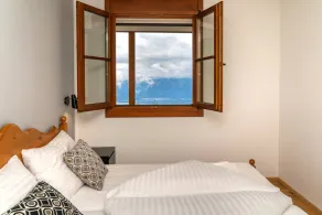 Apartment Panorama Gerlitze mit privater Sauna und Whirlpool by Seebnb - Image 2