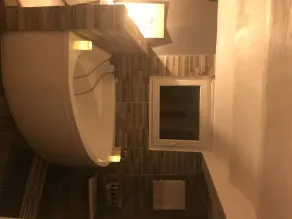 Pretty dependent room in house with garden - Image 3