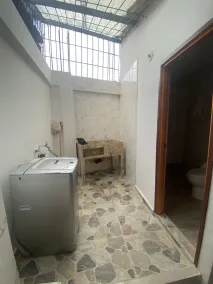 Wing-Apartment in the tourist area of Cali - Image 3