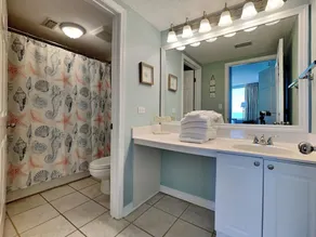 Island Princess Beach Resort by Panhandle Getaways - Image 3