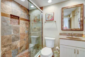 Gorgeous Oceanfront Sea Colony Penthouse 3 BR 2.5 BA sleeps 8 - Image 4