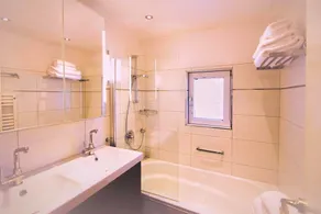 Tranquil apartment in the centre of Seefeld - Image 3
