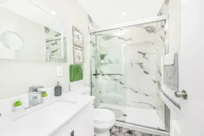 Luxirious 3 bedroom apartment - 5 minutes from Yankee Stadium - Image 2