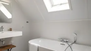 Detached holiday home for 6 people with 3 bathrooms. - Image 2