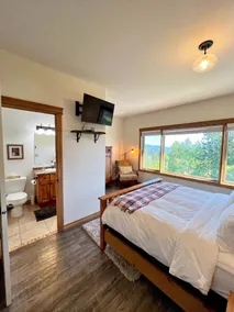 SullivanStone 34 - Golf - Ski - Hike - Chill - Private Hot Tub - Sleeps 10 - Image 5