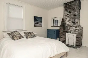Restored home will wrap you in comfort and meet all your needs - Image 4