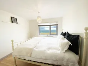 18 Coastline apartment - Image 3