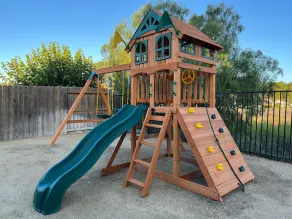 Kid-Friendly 4BR Retreat; Playground + Lego Room - Image 3