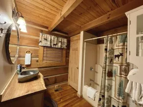 Peaceful Tellico View Home with Private Hot Tub - Image 4