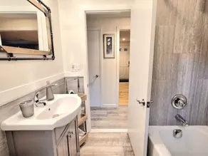 Guest Fave Cape-Cod Style Retreat with Main-Level Bedroom bordering Farmington - Image 2