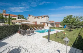 Four-Bedroom Apartment In Nova Vas - Image 3