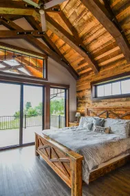 Come vacation on Long Lake in this beautiful home! - Image 5