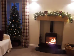 3 bedroom accommodation in Banff - Image 3