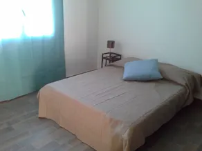 HOLIDAY HOUSE IDEALLY LOCATED - Image 5