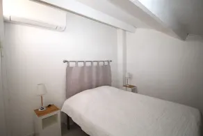 Maisonette T2  et parking dans résidence avec piscine - Image 4