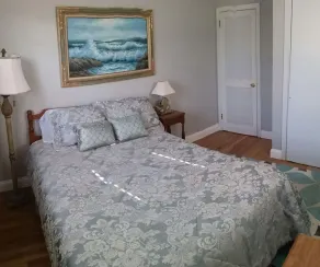 Wonderful Rare Single Family Near Beach - Image 4