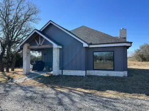 Cozy Ranch Guest Home located between Granbury and Glen Rose. - Image 4